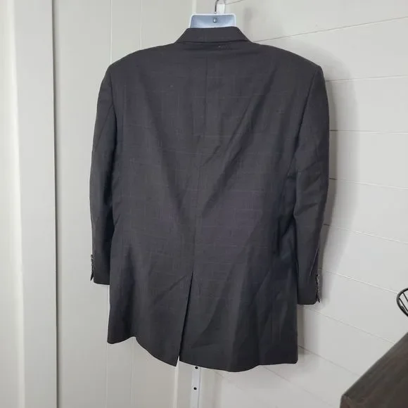 Jos. A. Bank 2 Button Pant Brown Suit ~  Sz 44L Blazer ~ 40W 28.5L Pleated Pants - Picture 4 of 11